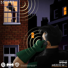 Cargar imagen en el visor de la galería, Mezco - One:12 Collective - The Animated Series Robin Action Figure - $2799($799) ENE-FEB 2027