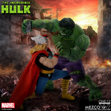 Cargar imagen en el visor de la galería, Mezco One:12 Collective - The Incredible Hulk - $3,499 ($799) - JUN-AGO 2026