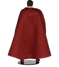 Cargar imagen en el visor de la galería, McFarlane - DC Multiverse - Batman vs Superman: Dawn of Justice - Superman (Heat Vision Ver)