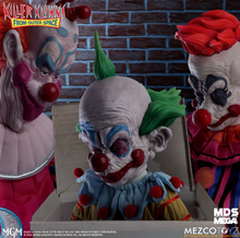 Cargar imagen en el visor de la galería, Mezco Toyz - Designer Series Mega Scale - Killer Klowns from Outer Space - Shorty - $2299($599) ENE-FEB 2027