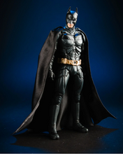 Cargar imagen en el visor de la galería, McFarlane - DC Multiverse - The Dark Knight - Vault Collection - Batman - $679($199) OCT-NOV