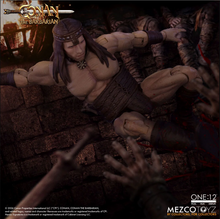 Cargar imagen en el visor de la galería, Mezco - One:12 Collective - Conan the Barbarian (1982) - Conan (Pit Fighter Edition) - $2899($799) SEP-OCT 2026
