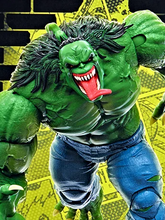 Cargar imagen en el visor de la galería, Marvel Legends - Hulk 2099 - Hulk 2099 - $1099($299) JUL-AGO 2026