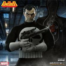 Cargar imagen en el visor de la galería, Mezco Toyz -One:12 Collective - Marvel - The Punisher - $2999($799) FEB-MAR 2027