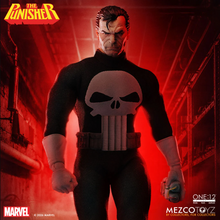 Cargar imagen en el visor de la galería, Mezco Toyz -One:12 Collective - Marvel - The Punisher - $2999($799) FEB-MAR 2027