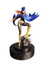 Cargar imagen en el visor de la galería, Kotobukiya - DC Comics - Bishoujo - Batgirl (ABIERTA)