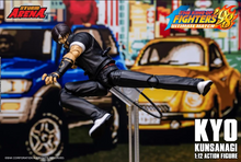 Cargar imagen en el visor de la galería, Storm Collectibles - Storm Arena - The King Of Fighters 98' - Kyo Kusanagi - $949 ($249) - AGO-SEP 2026
