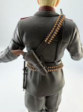 Cargar imagen en el visor de la galería, Konami - Metal Gear Solid Delta - Ocelot - $799 - ($249) - SEP-OCT 2026
