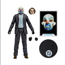 Cargar imagen en el visor de la galería, McFarlane - DC Multiverse - The Dark Knight - Vault Collection - The Joker $679($199) OCT-NOV
