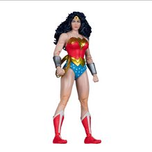 Cargar imagen en el visor de la galería, McFarlane - DC Classic - DC Multiverse - Collector Edition - Wonder Woman - $849($299) -AGO-SEP 2026
