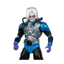 Cargar imagen en el visor de la galería, McFarlane - DC Classic - DC Multiverse - Vault Collection - Mr. Freeze - $679($199) -DIC-ENE 2027

