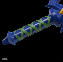 Cargar imagen en el visor de la galería, Hasbro - The Legend of Zelda: Tears of the Kingdom - Electronic Master Sword - $999($299) - ABR-MAY 2027
