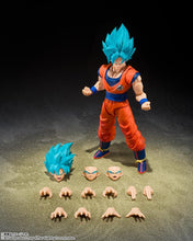 Cargar imagen en el visor de la galería, Bandai - S.H.Figuarts - Dragon ball Super Super Saiyan God Goku (Blue Power Transcending Limits) - $1199 ($299)  AGO-SEP
