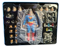 Cargar imagen en el visor de la galería, Mezco Toyz - One:12 Collective - DC Comics - Superman: Man of Steel
