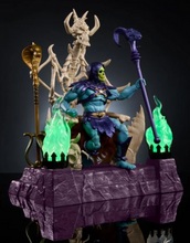 Cargar imagen en el visor de la galería, Mattel - MOTU Masterverse - Skeletor Havoc Throne Deluxe Pack - $1,449 - ($449) - ENE-FEB 2025
