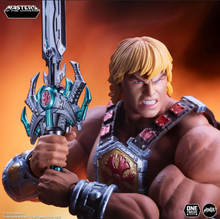 Cargar imagen en el visor de la galería, Mondo - Masters of the Universe 200X - He-Man 1:12 - $2,699 ($499) - JUN-JUL 2026
